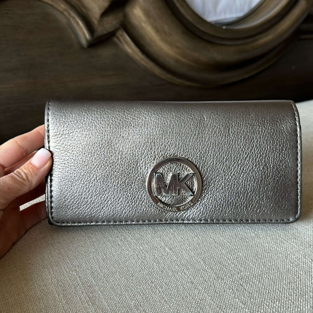 MK wallet